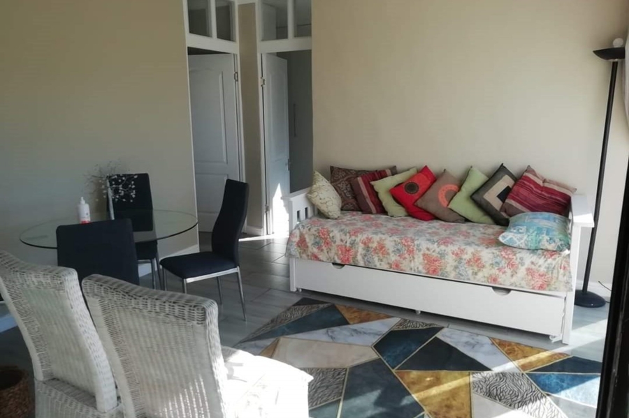 6 Bedroom Property for Sale in Country Club Western Cape